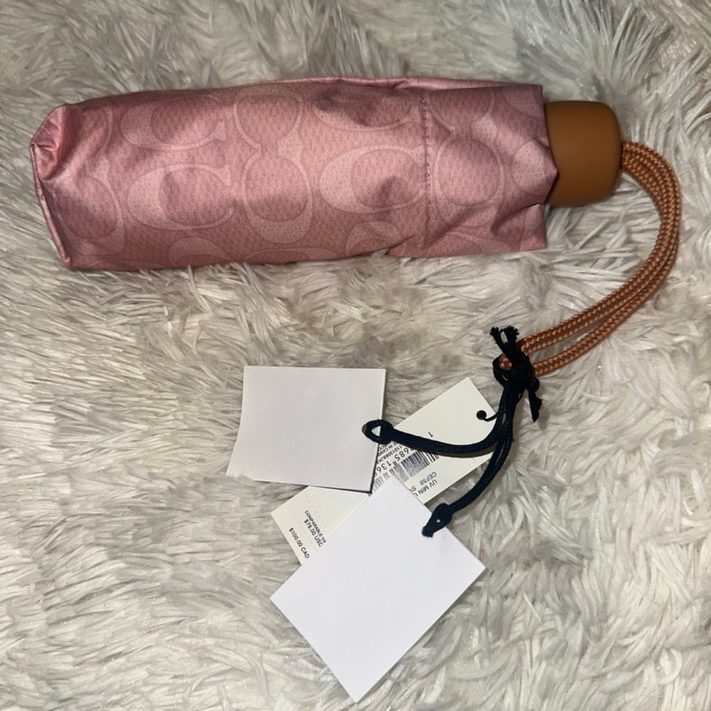 NWT coach powder pink Uv min umbrella